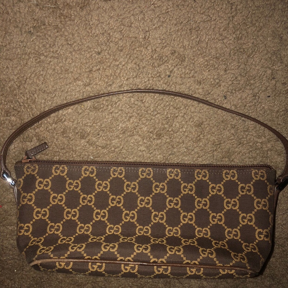 Gucci Purse - Picture 2 of 3